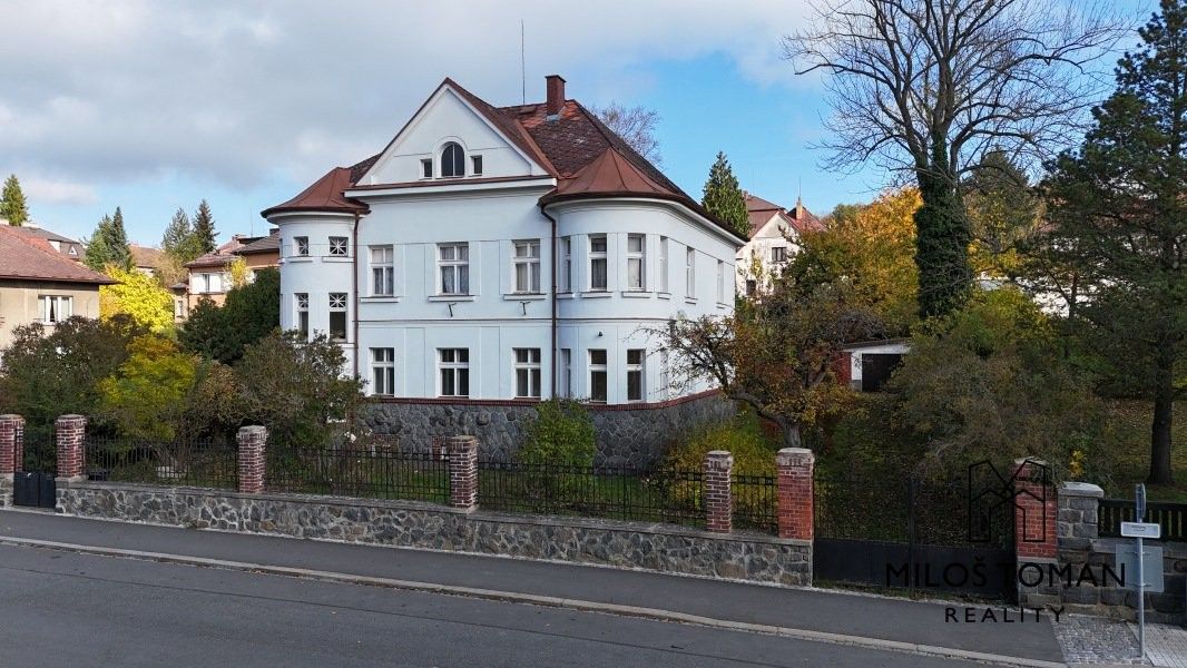 Ostatní, Národních mučedníků, Klatovy, 280 m²