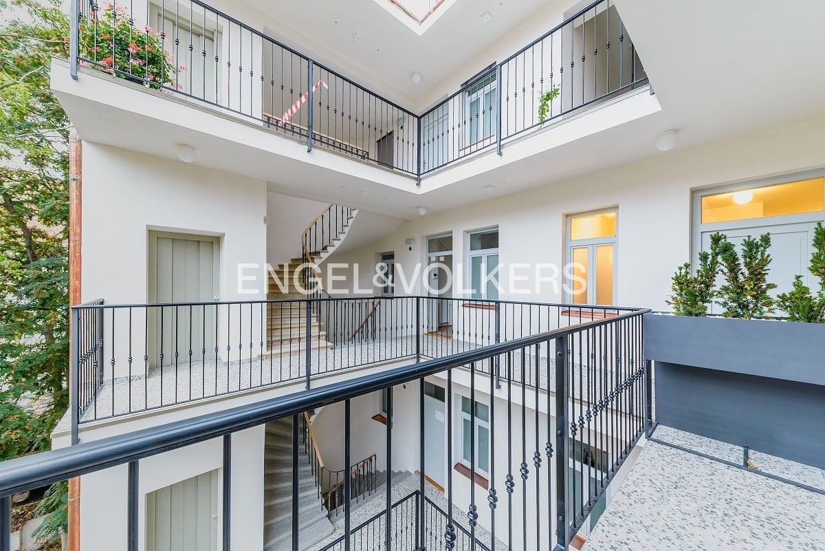 3+kk, Lidická, Praha, 82 m²