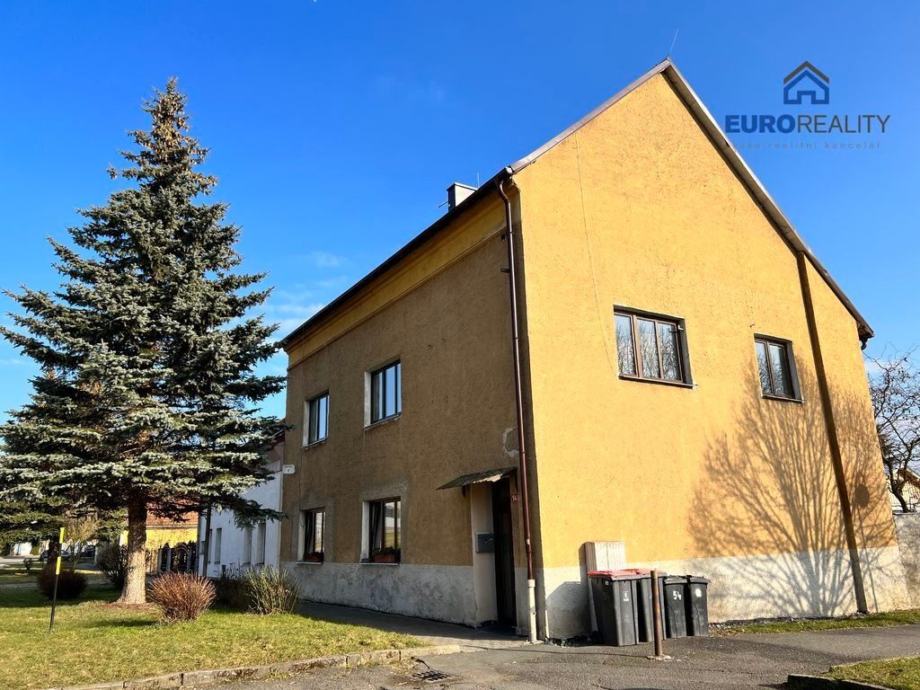 3+1, Výškovská, Chodová Planá, 75 m²