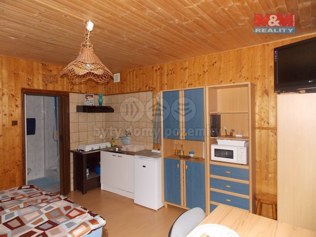 Prodej rodinný dům - Karlovice, 300 m²