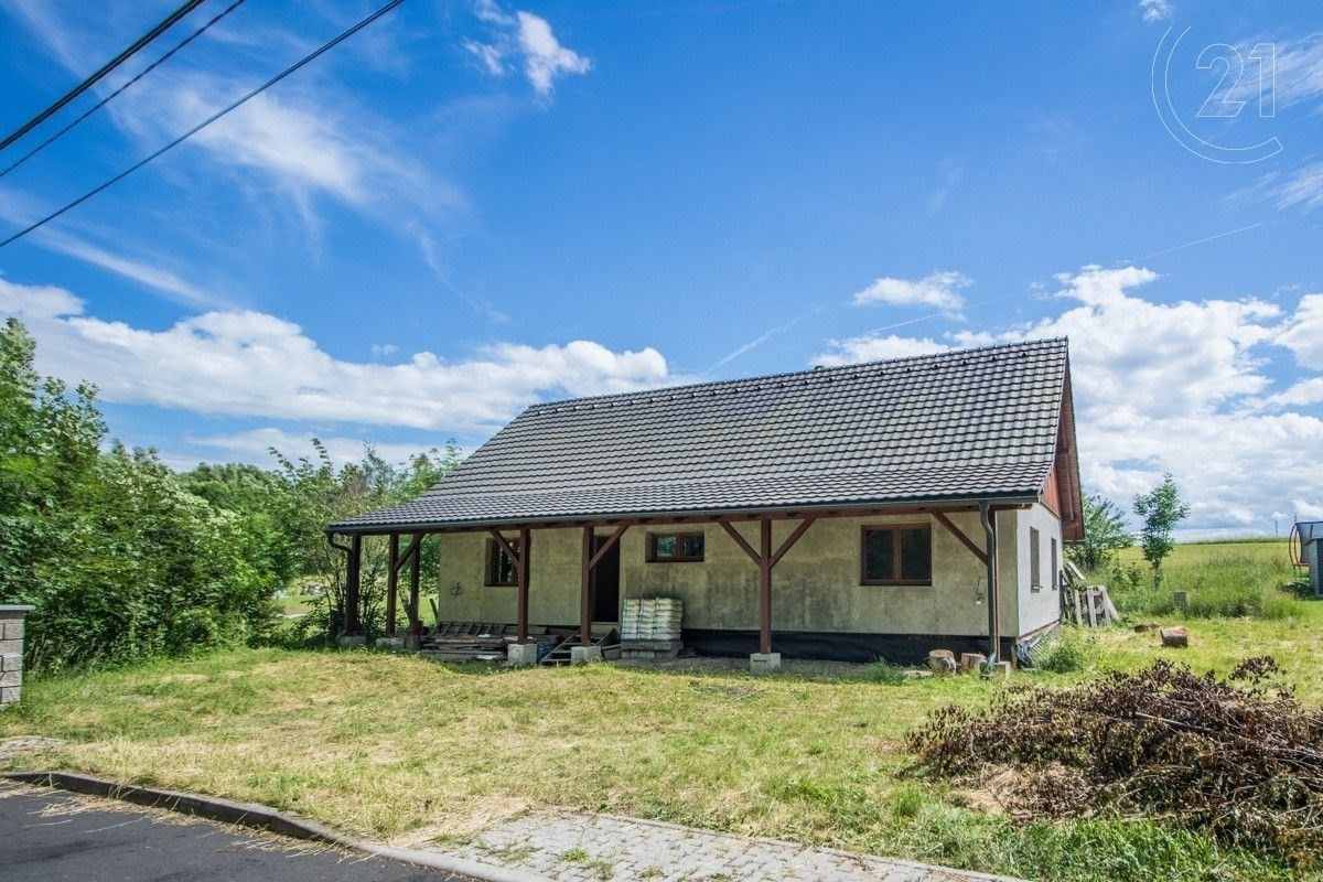 Prodej dům - Bystřice, Hroznětín, 117 m²
