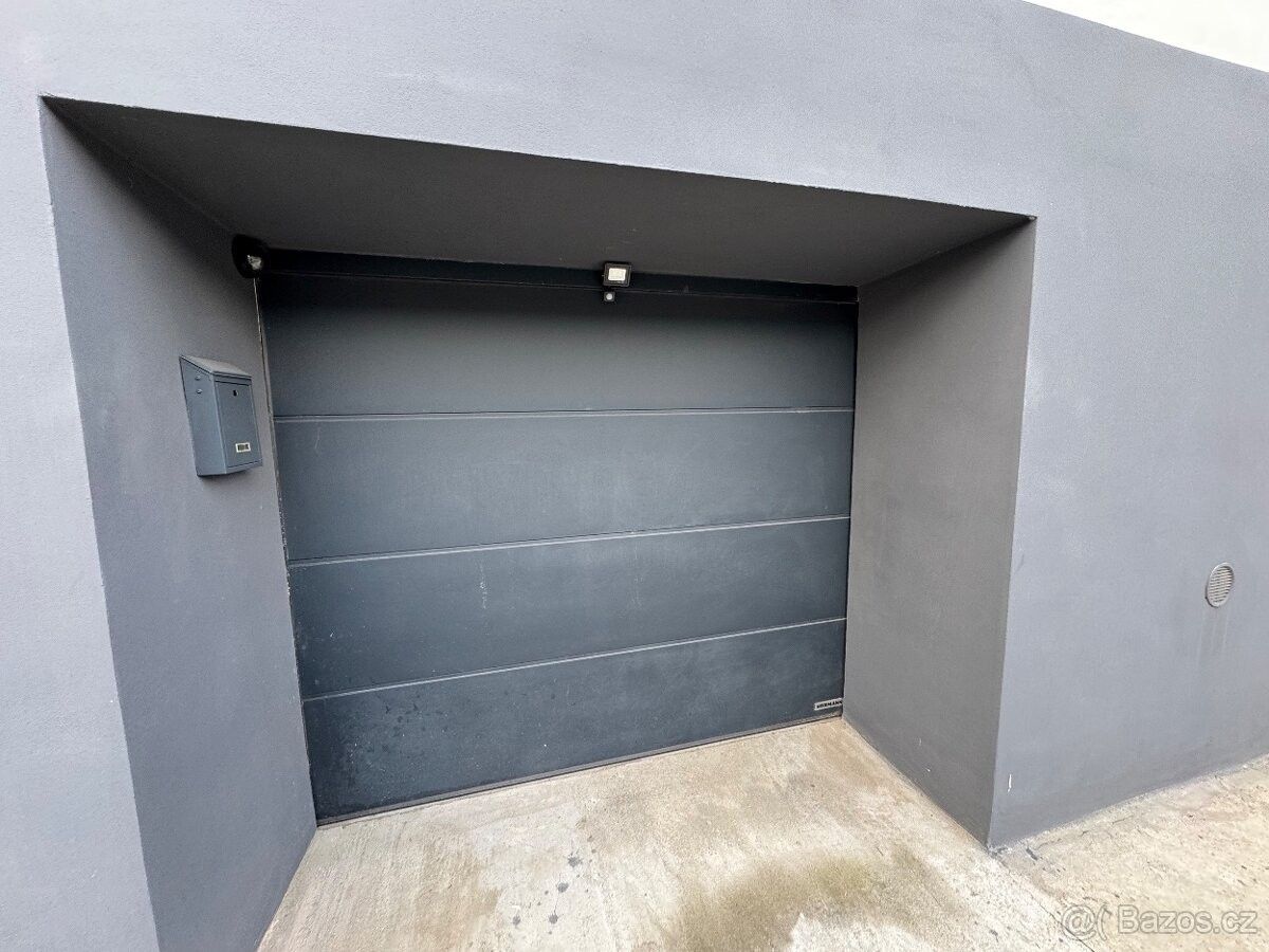 Pronájem garáž - Ostrava, 702 00