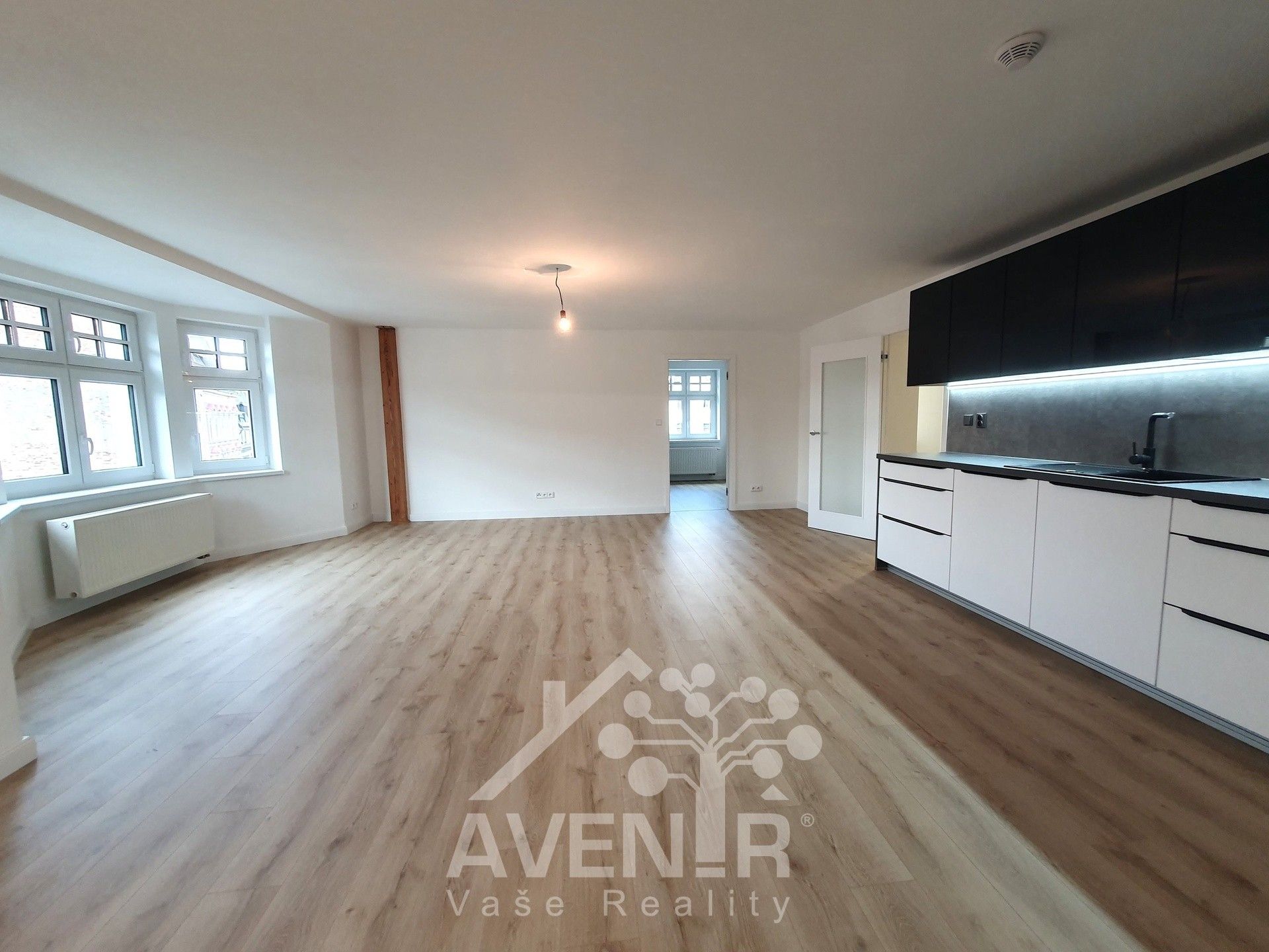 3+kk, Anenské náměstí, Jablonec nad Nisou, 84 m²