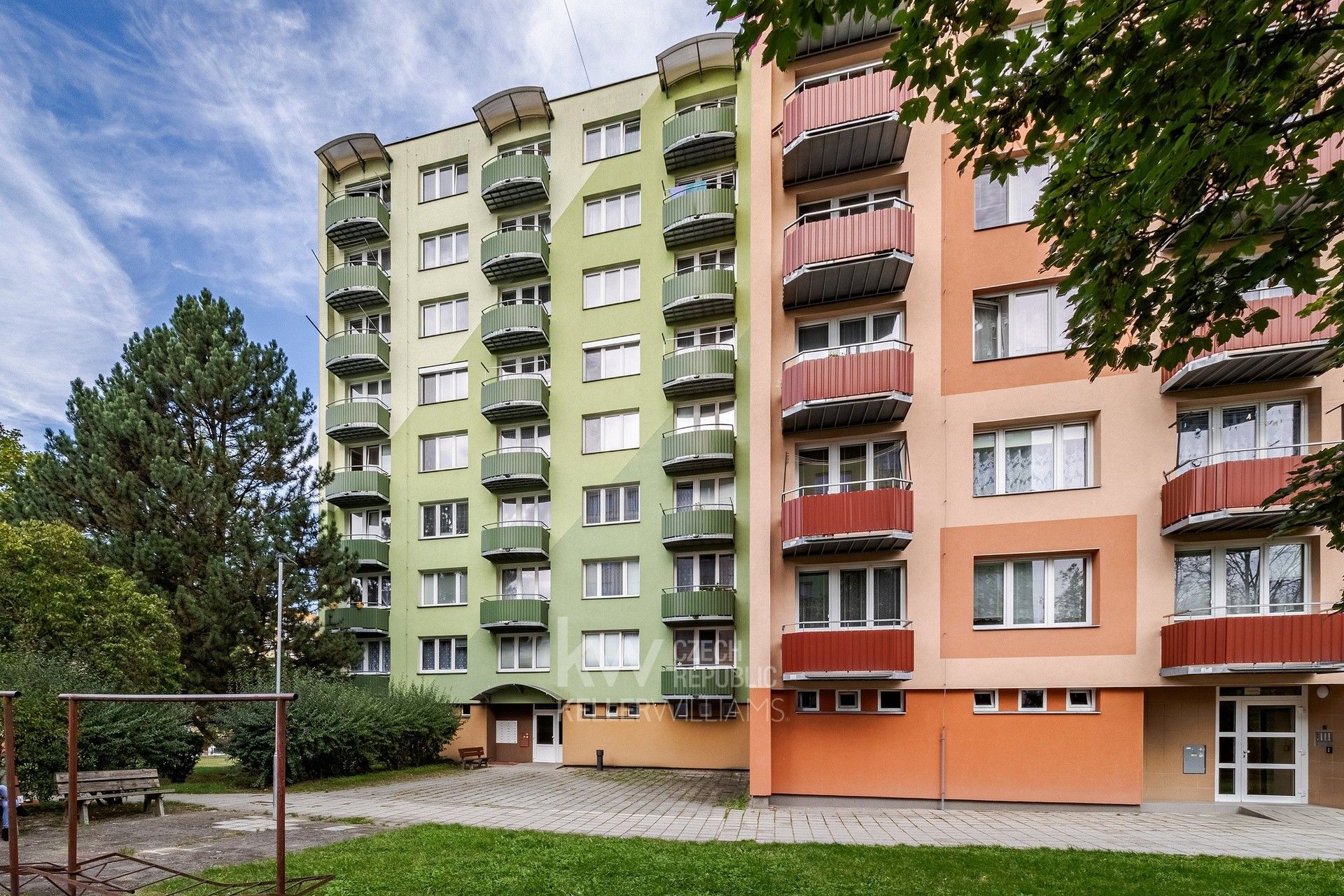 3+1, sídliště Vajgar, Jindřichův Hradec, 63 m²