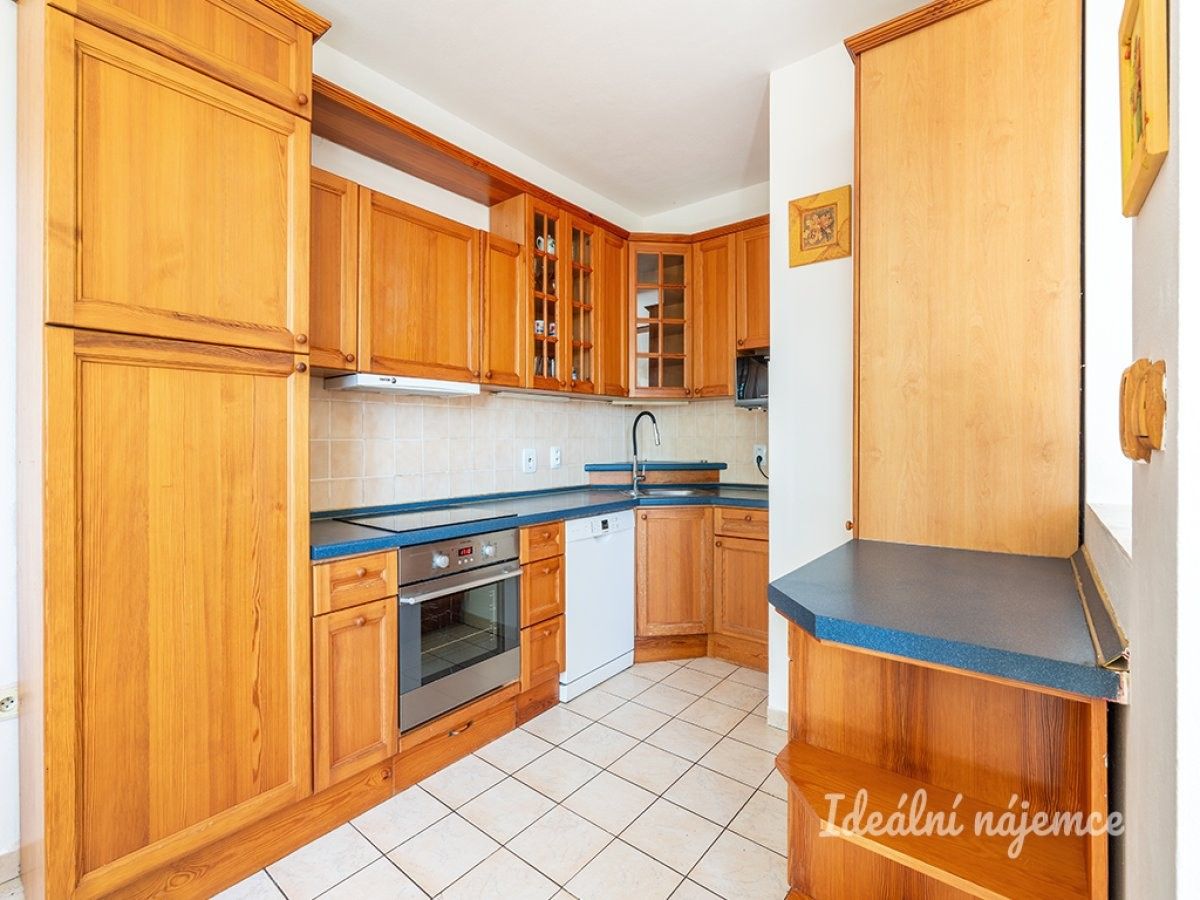 3+kk, Na Panském, Rudná, 74 m²