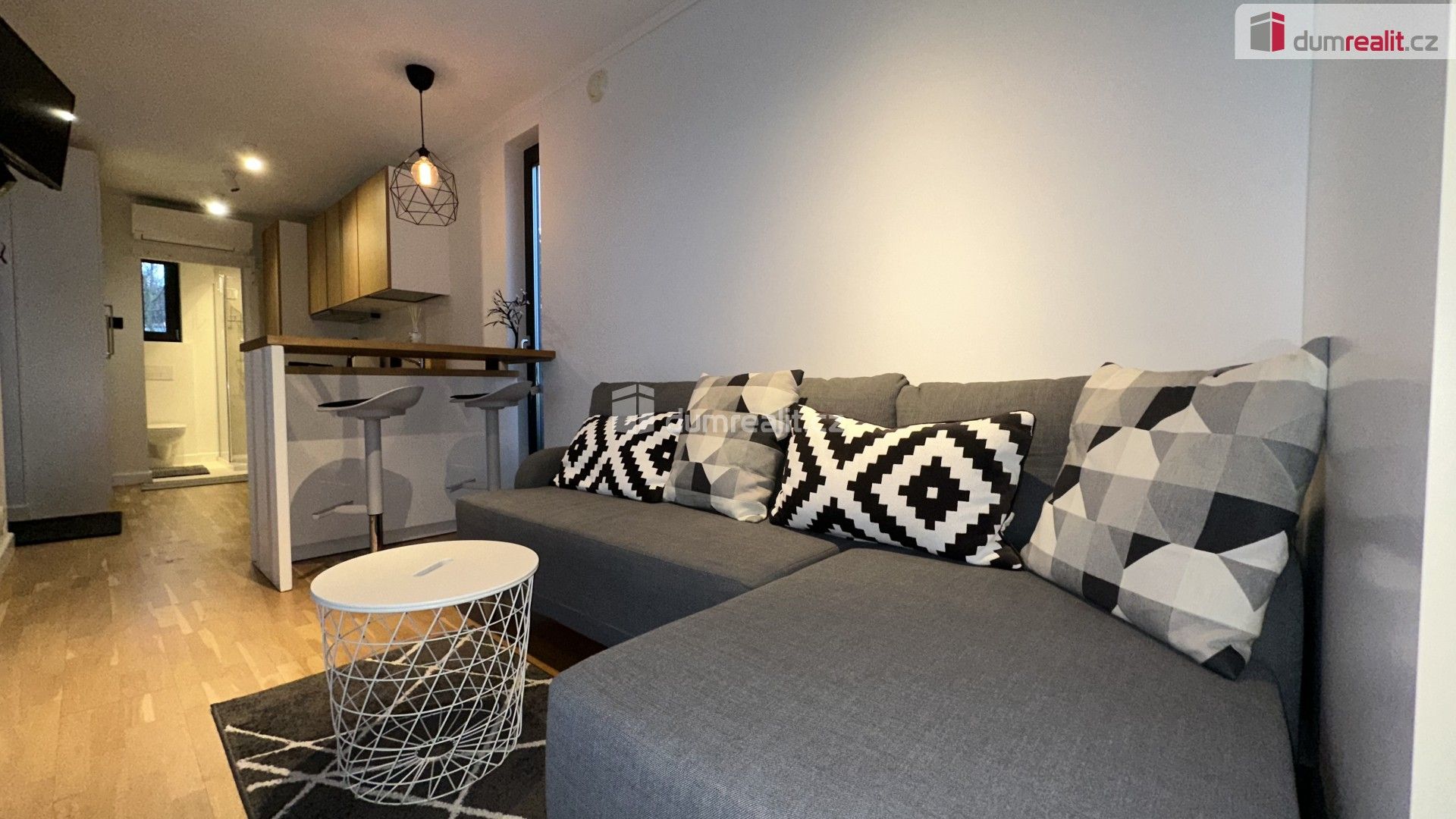 Prodej garáž - Petrov, 30 m²