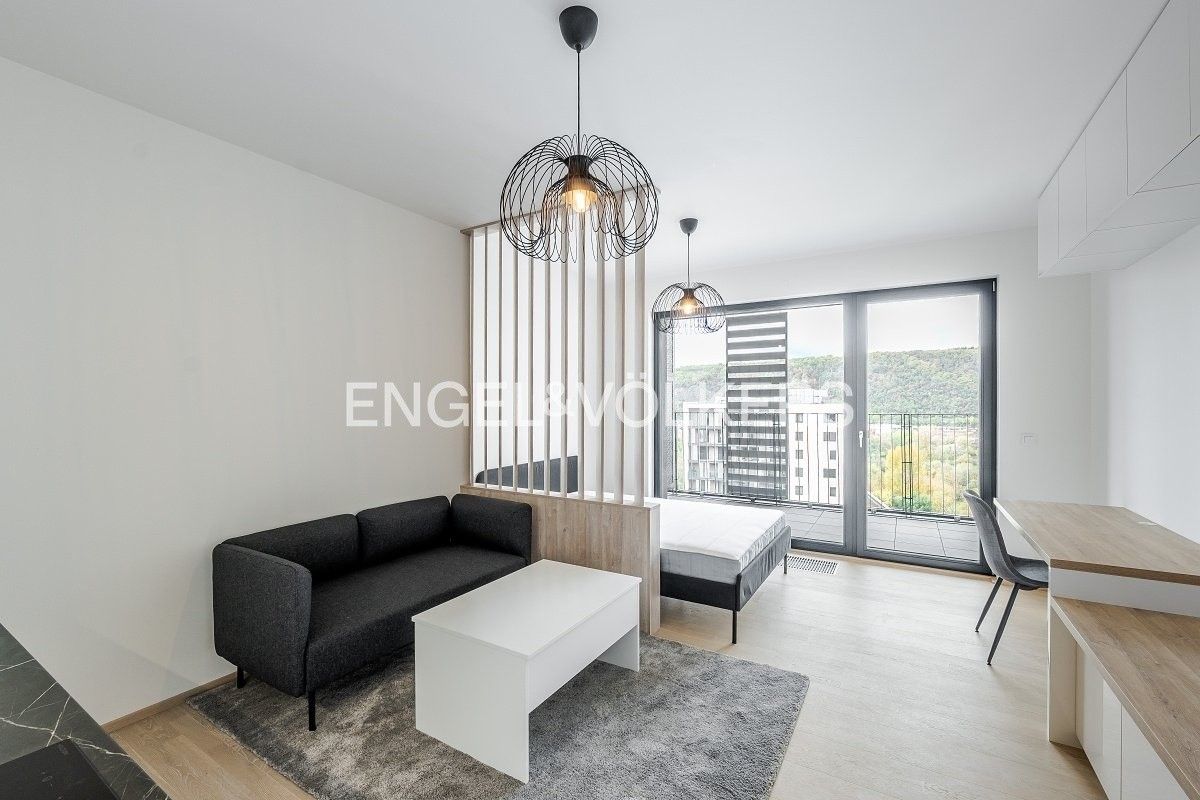 1+kk, Mezi vodami, Praha, 32 m²