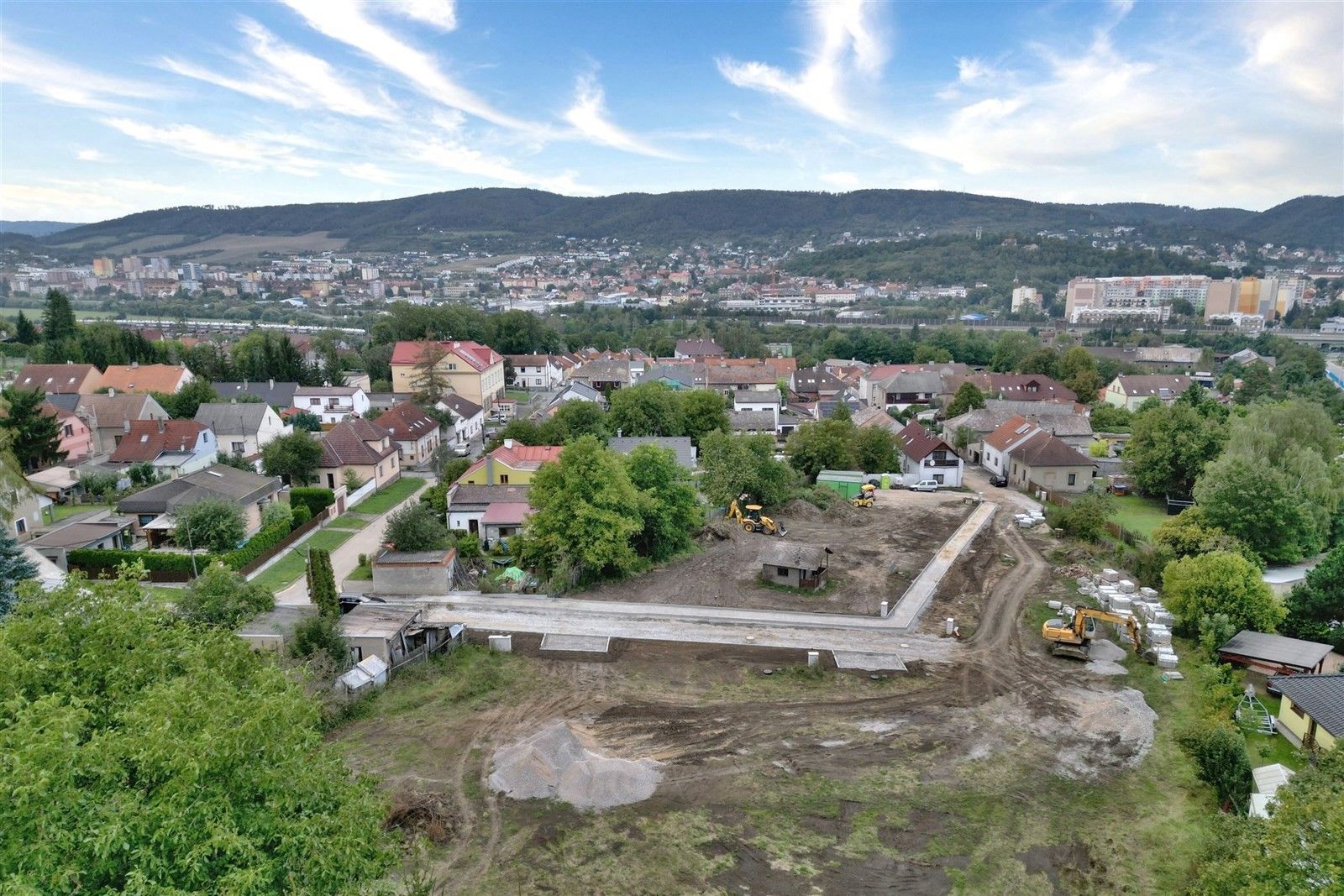 Pozemky pro bydlení, Beroun, 2 318 m²