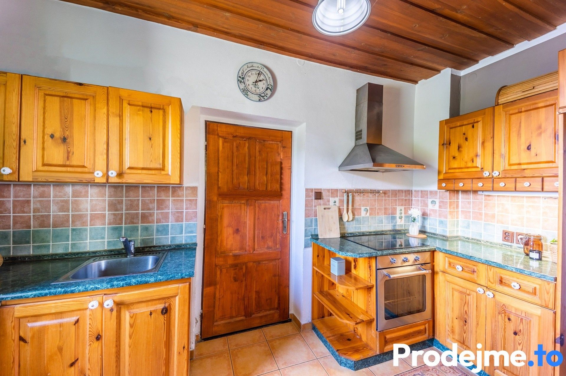 Prodej rodinný dům - Velké Hamry, 332 m²