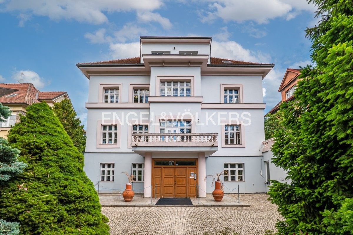 Kanceláře, Na Šafránce, Praha, 140 m²