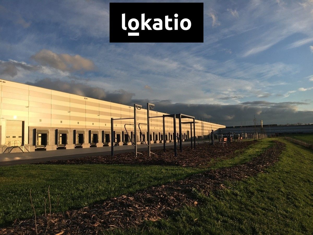 Sklady, Pavlov, 8 883 m²