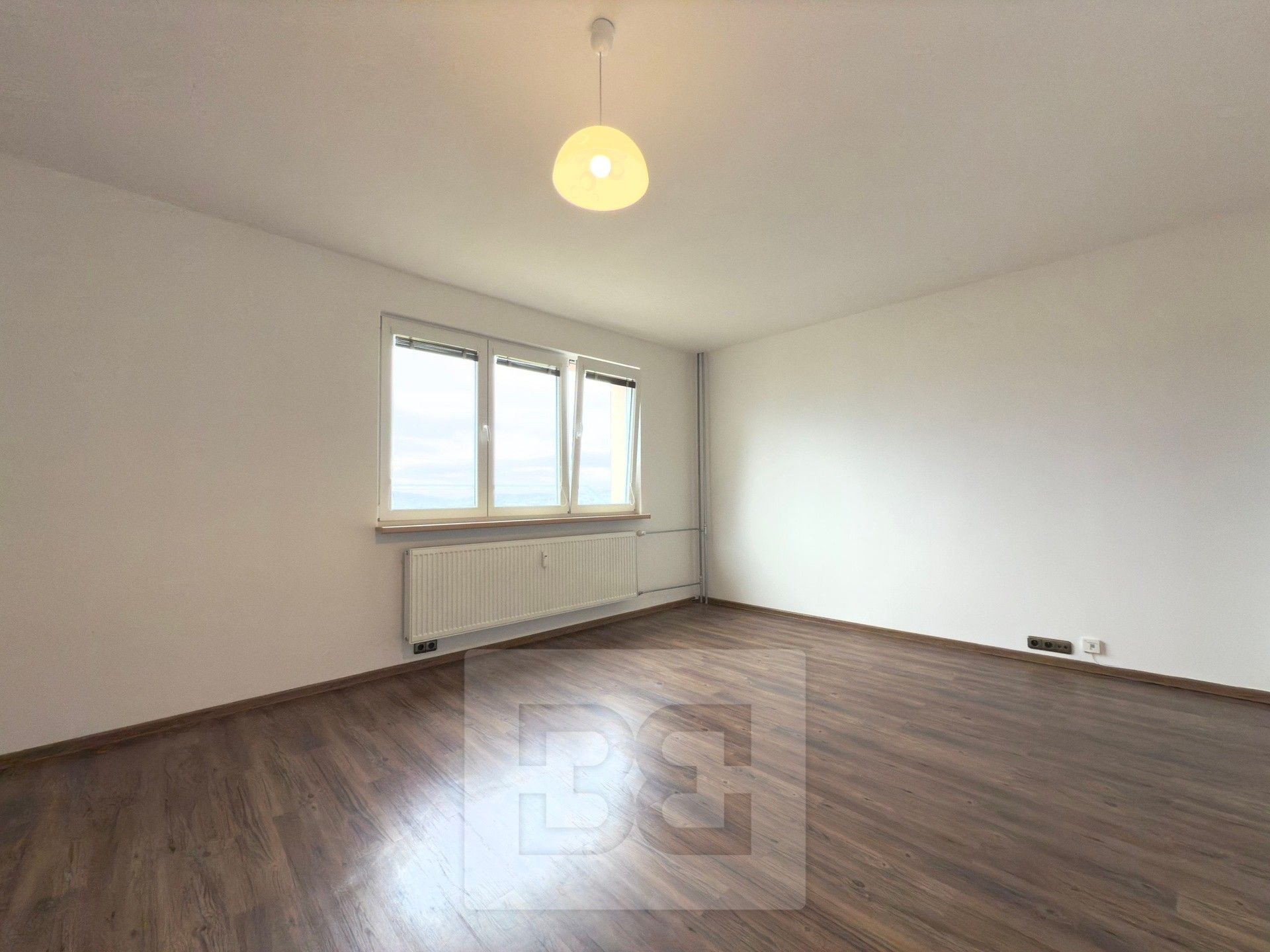 Pronájem byt 1+1 - Borový vrch, Liberec, 39 m²