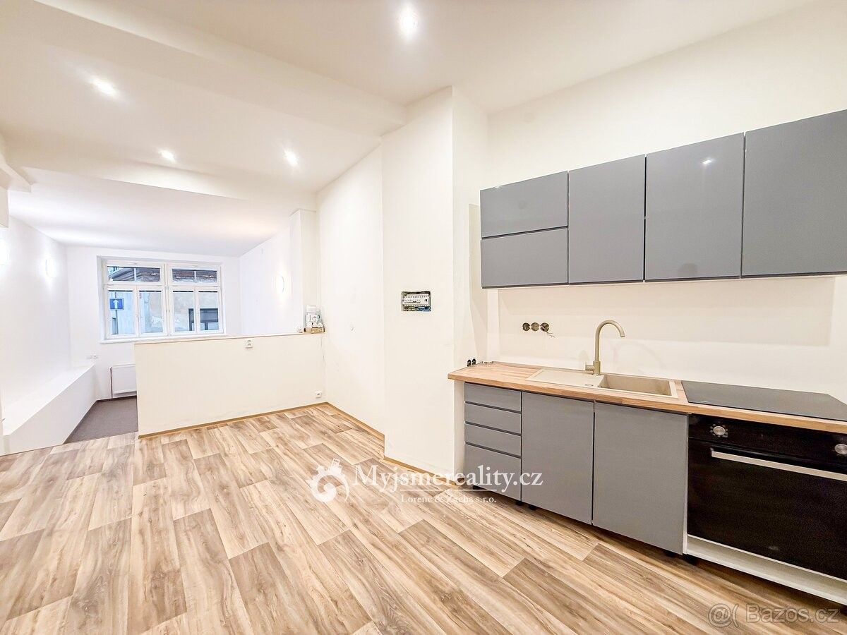 Byty, Znojmo, 669 02