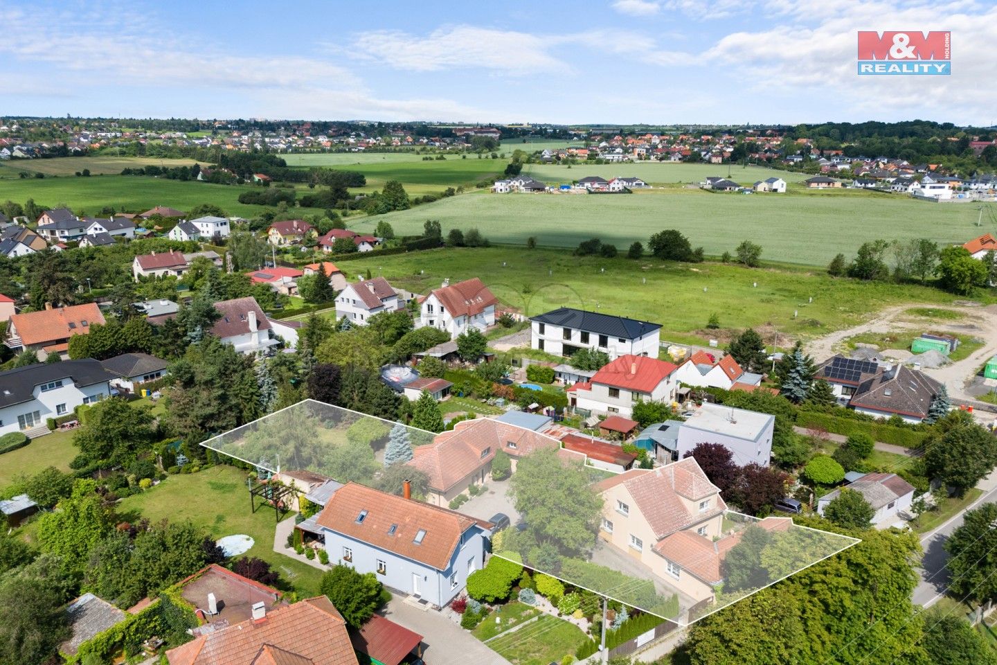 Prodej rodinný dům - Hlavní, Jirny, 458 m²