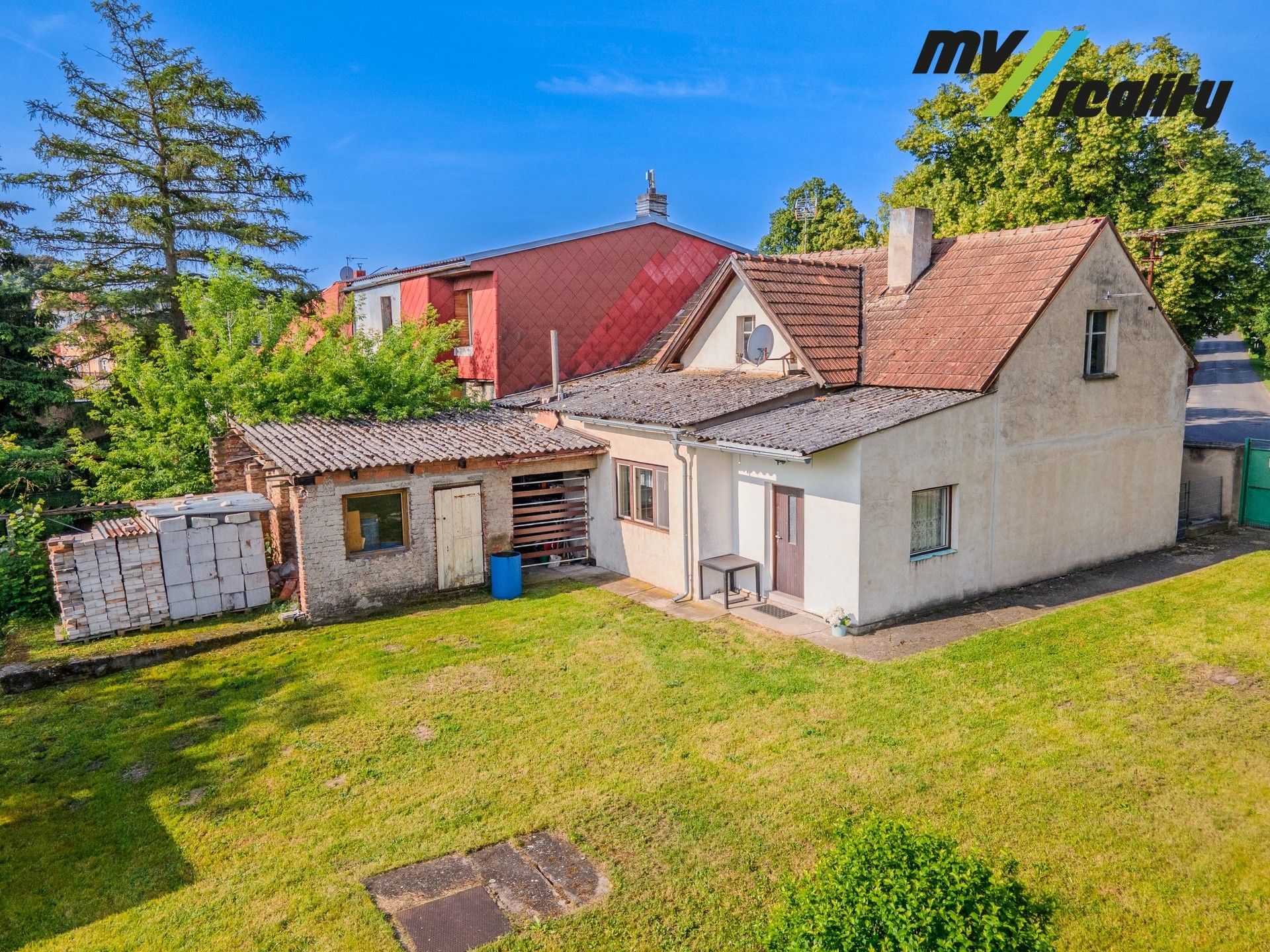 Rodinné domy, Zahradní, Milovice, 80 m²