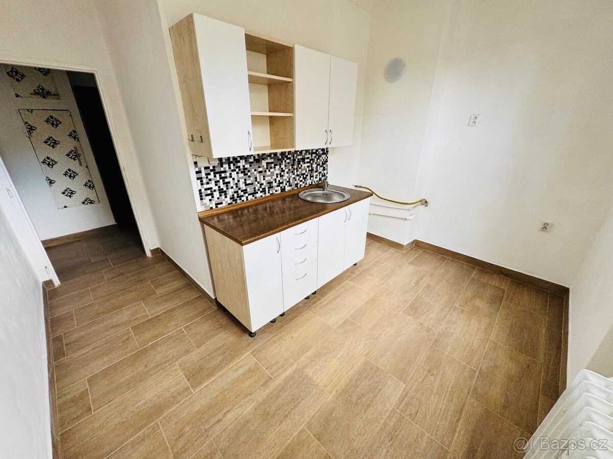 Byty, Bukovany u Sokolova, 357 55