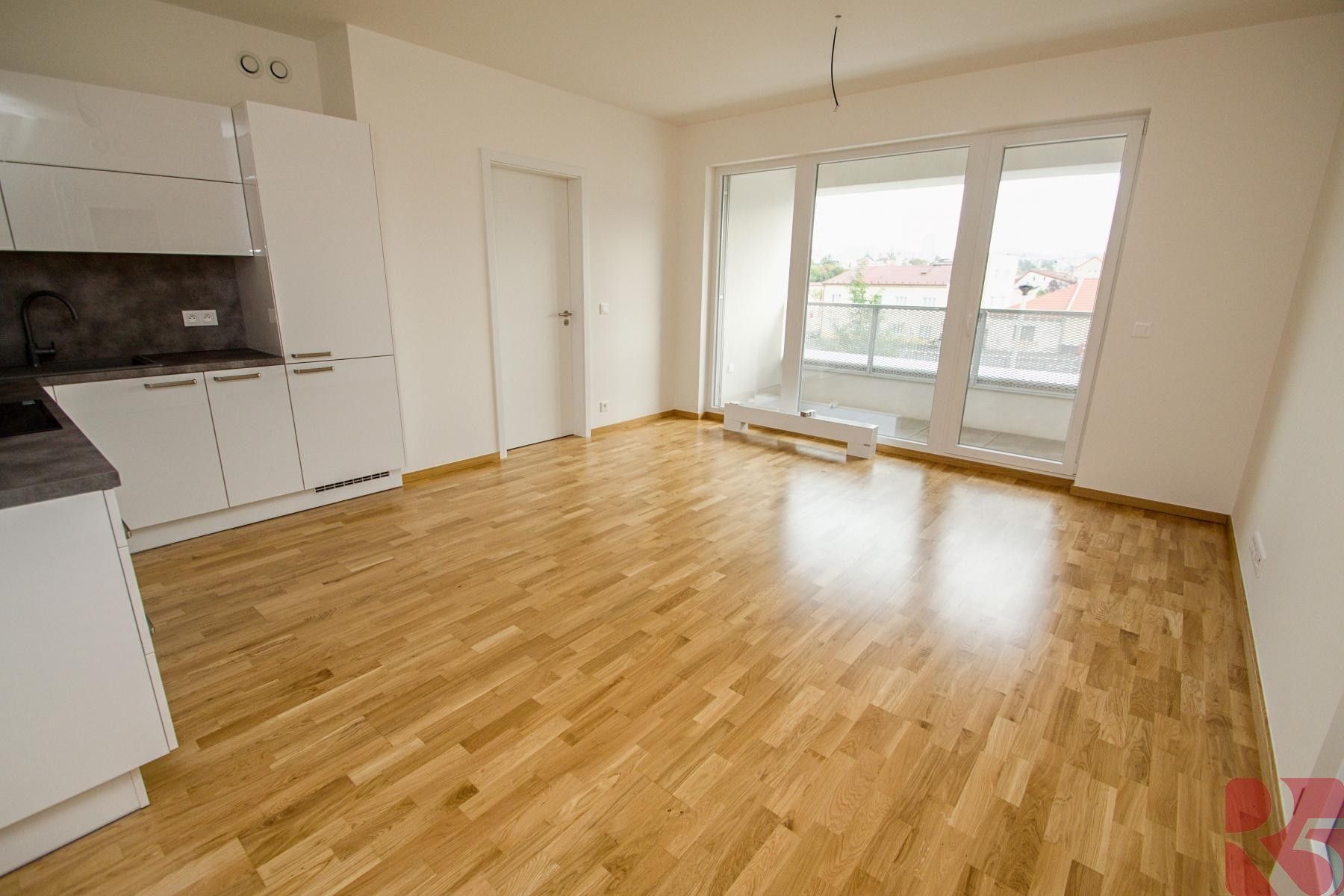 Pronájem byt 2+kk - Praha 12, Praha, 52 m²