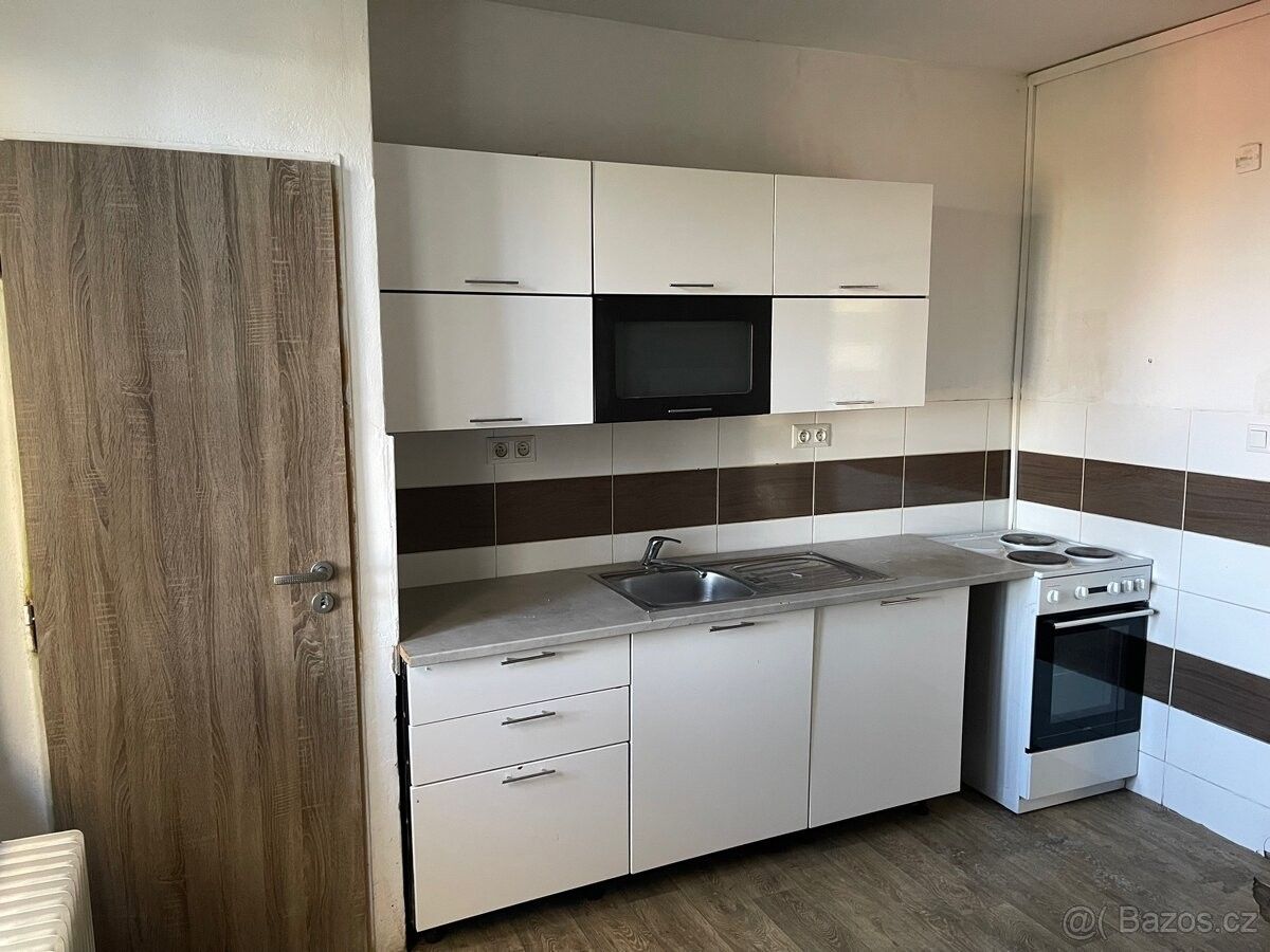 Byty, Bruntál, 792 01