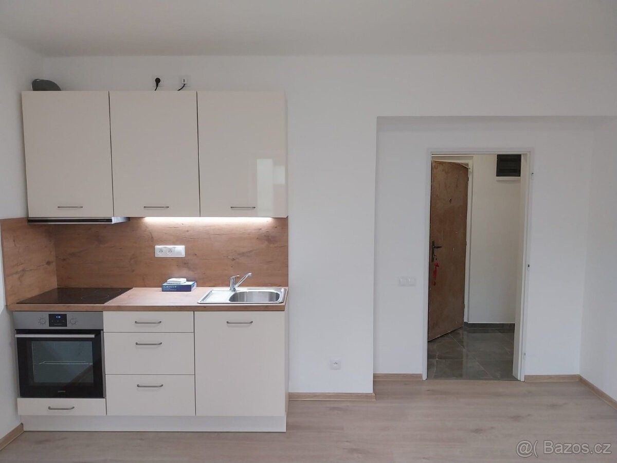 1+kk, Polička, 572 01, 36 m²