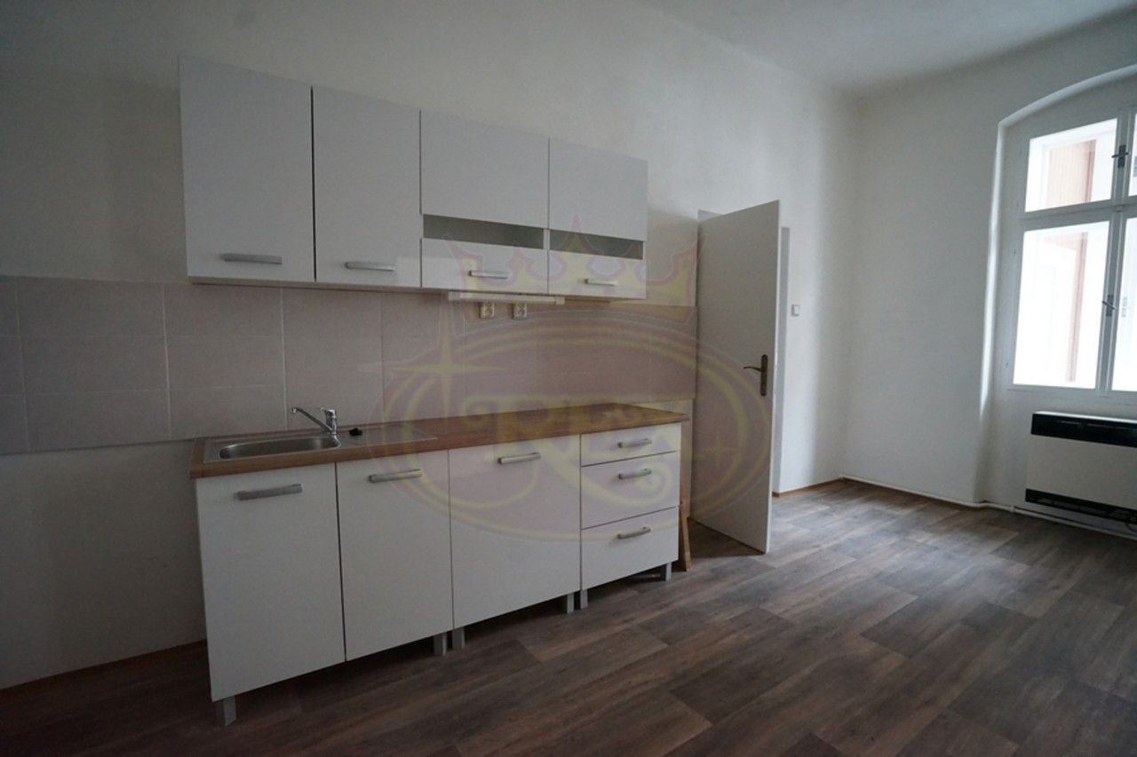 2+1, Školní, Jaroměř, 72 m²