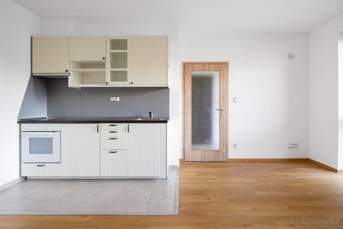 1+kk, Vlašim, 258 01, 37 m²