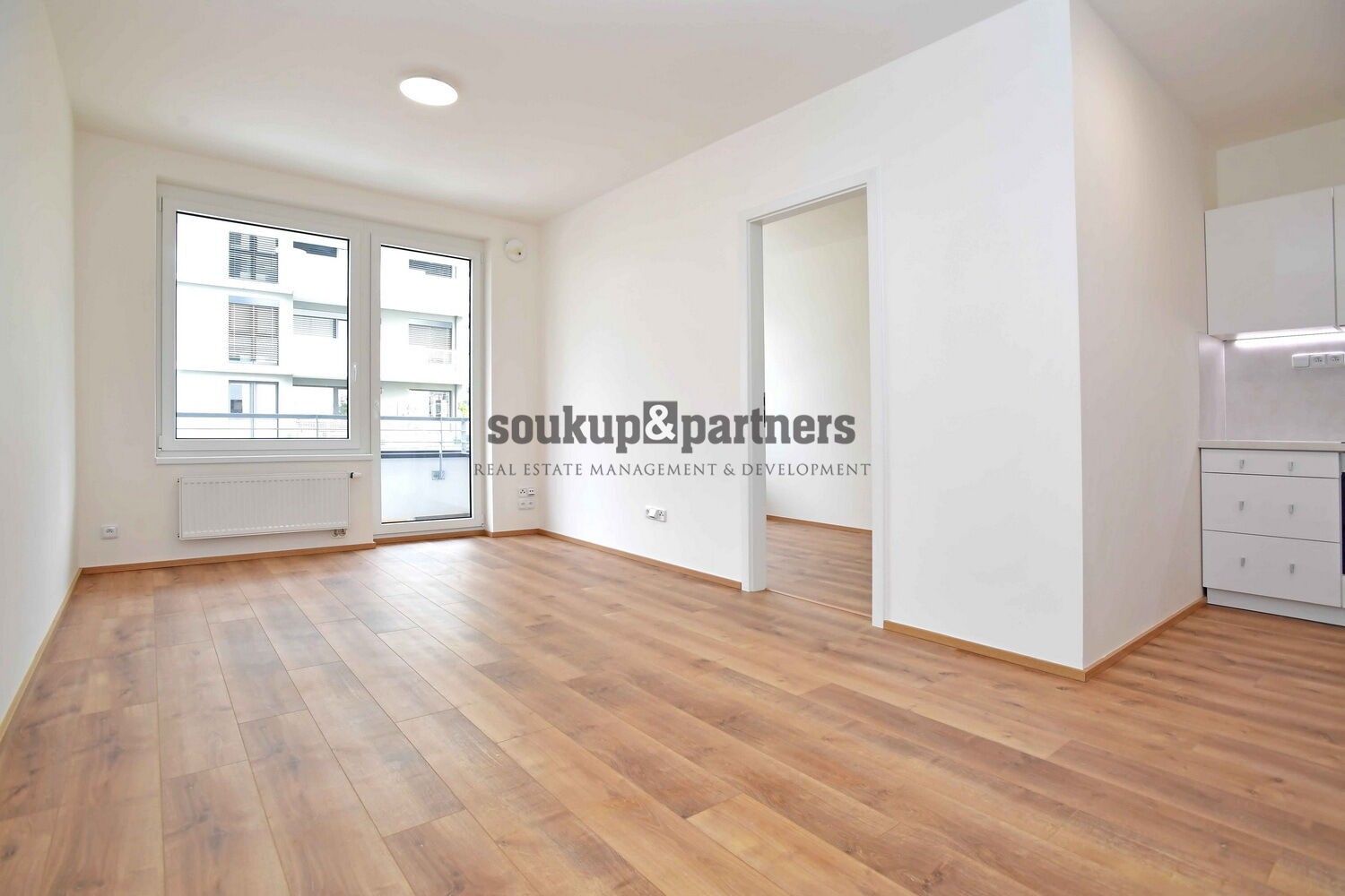 2+kk, Praha, 50 m²