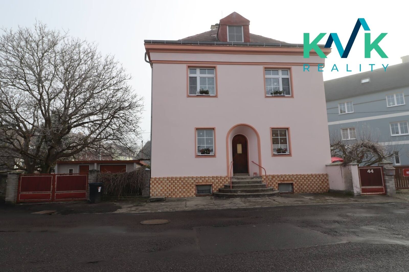 Prodej rodinný dům - Hornická, Karlovy Vary, 200 m²