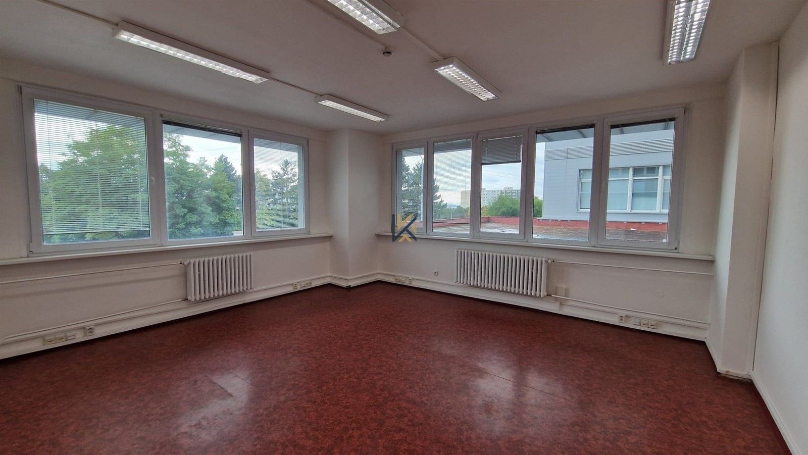 Obchodní prostory, Roztylská, Praha, 450 m²