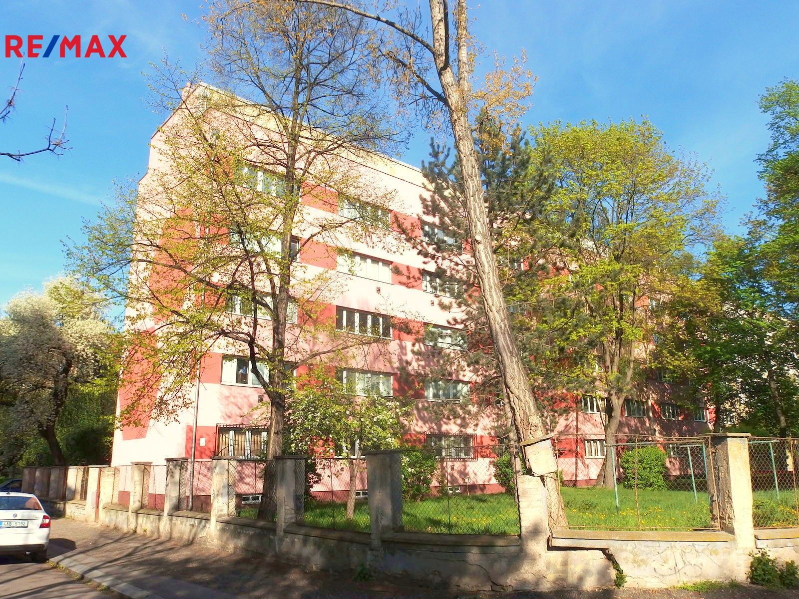 Prodej byt 2+kk - Humpolecká, Praha, 49 m²