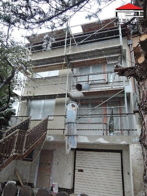 Rodinné domy, K zahrádkám, Praha, 360 m²