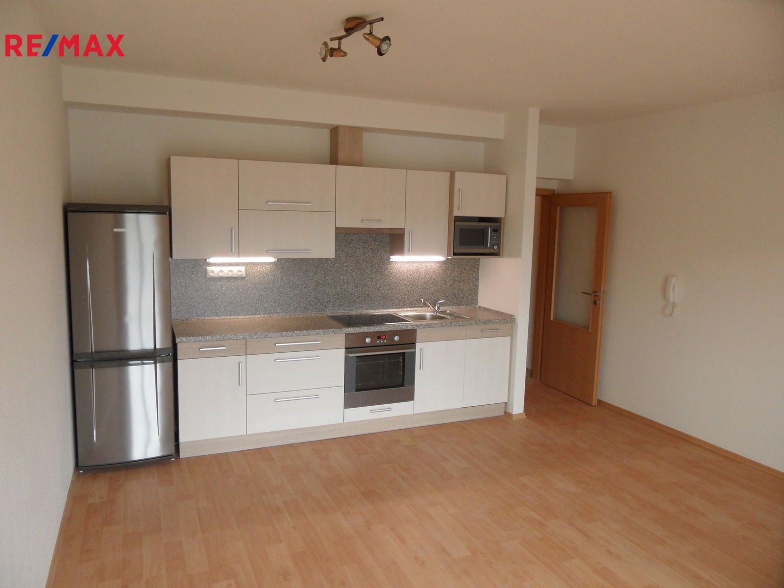 2+kk, U Velkého rybníka, Plzeň, 54 m²