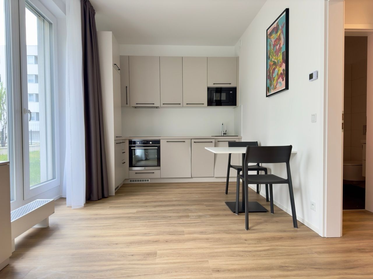 1+kk, Vysočanská, metro Praha, 37 m²