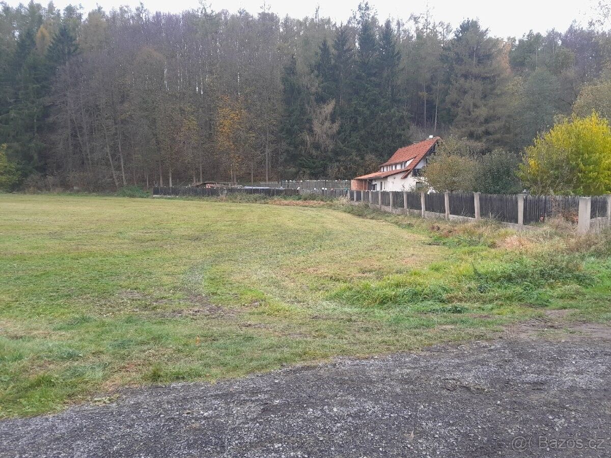 Zahrady, Okříšky, 675 21, 2 200 m²