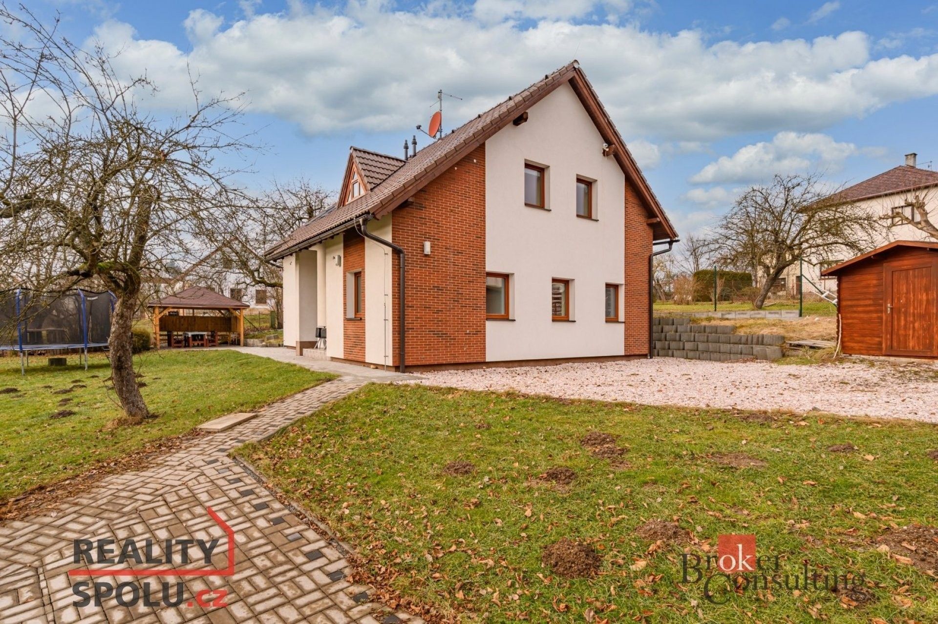 Rodinné domy, Žďár, 155 m²