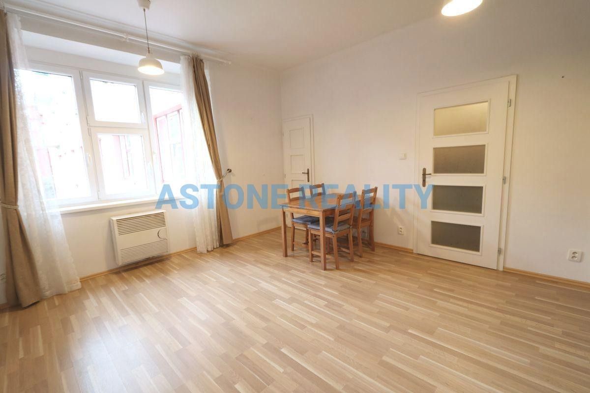 Pronájem byt 2+kk - Dělnická, Praha, 46 m²