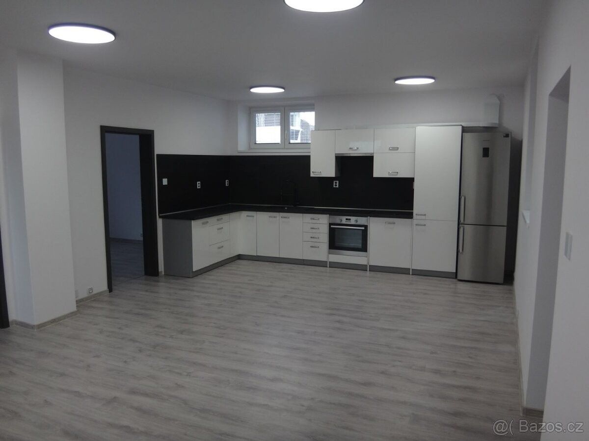 3+kk, Praha, 155 00, 250 m²