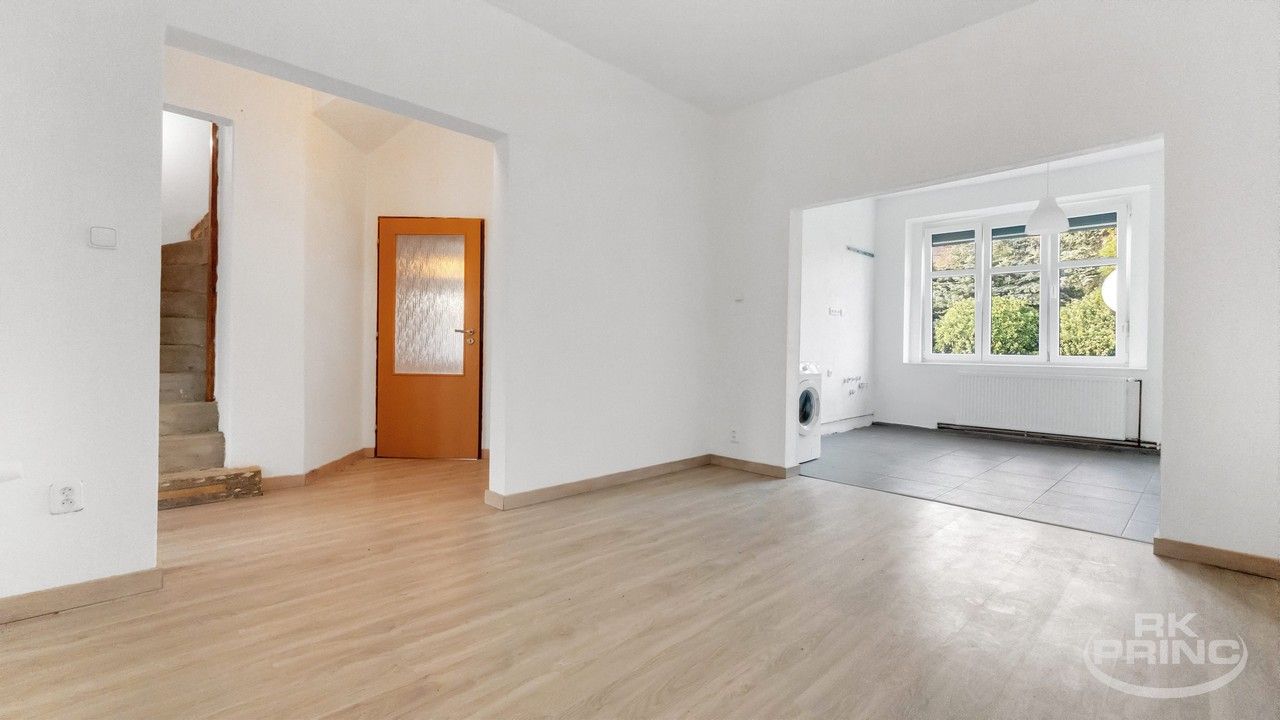 Prodej rodinný dům - Lánská, Rynholec, 150 m²