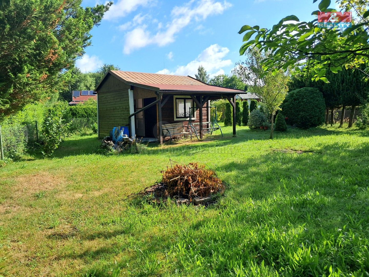 Chaty, Ludvíkov pod Smrkem, Nové Město pod Smrkem, 10 m²