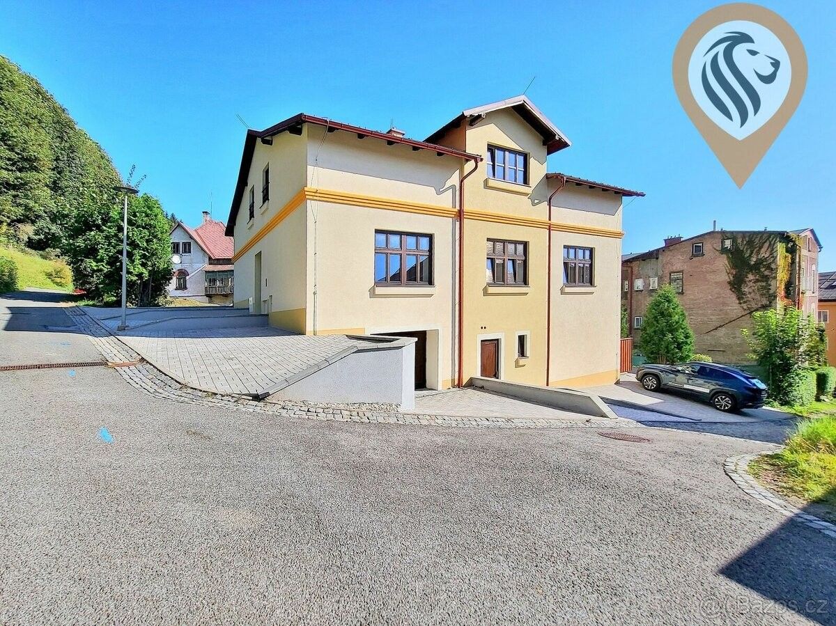 Prodej byt 4+1 - Žacléř, 542 01, 102 m²