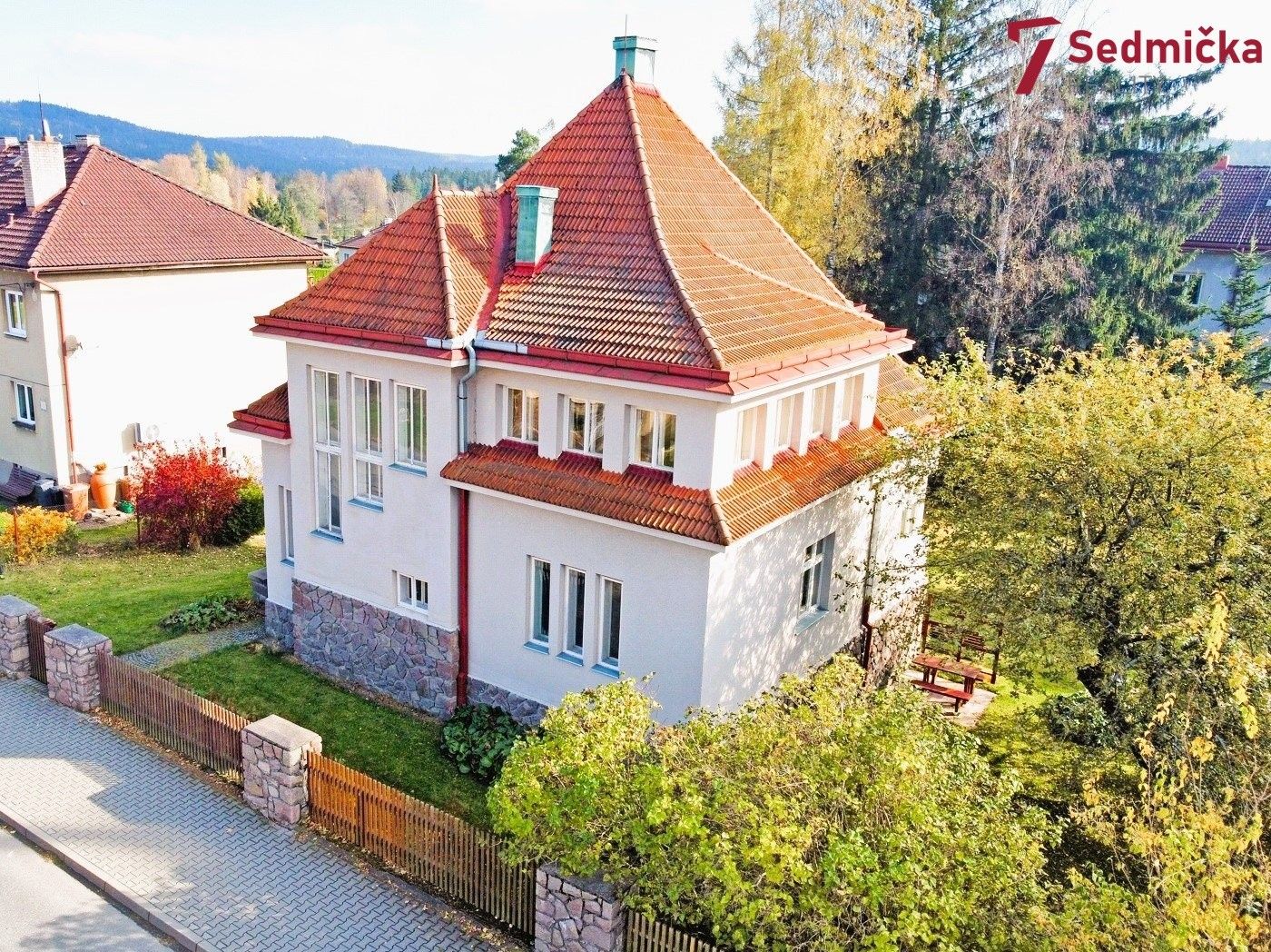 Rodinné domy, Partyzánská, Svratka, 210 m²