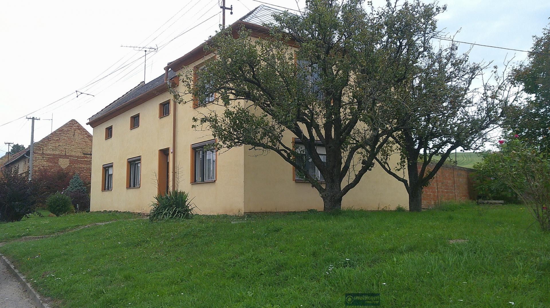 Prodej rodinný dům - Nemochovice, 165 m²