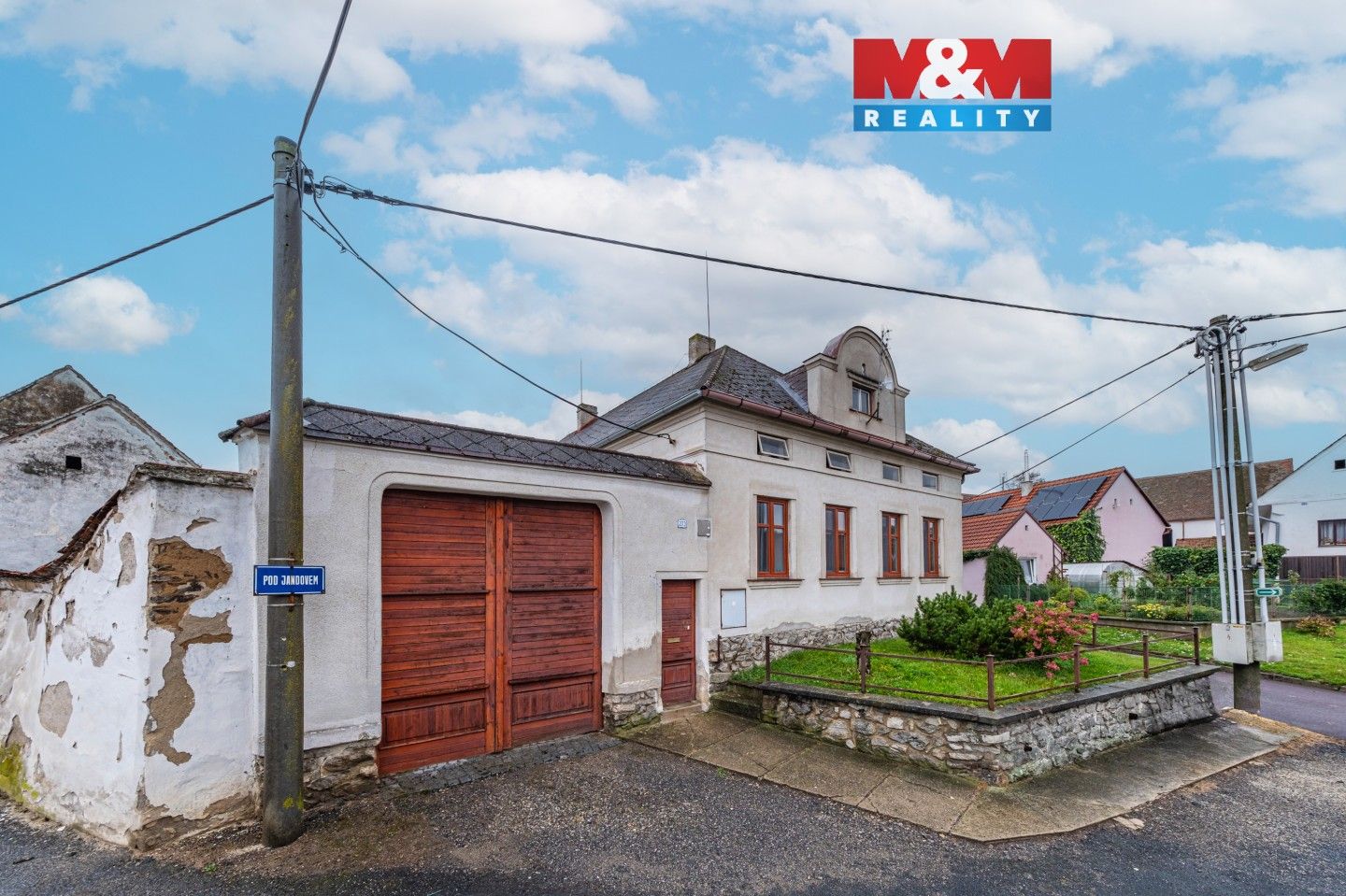 Prodej rodinný dům - Pod Jandovem, Jemnice, 250 m²