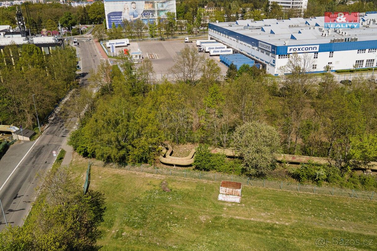 Prodej pozemek - Pardubice, 533 01, 1 531 m²