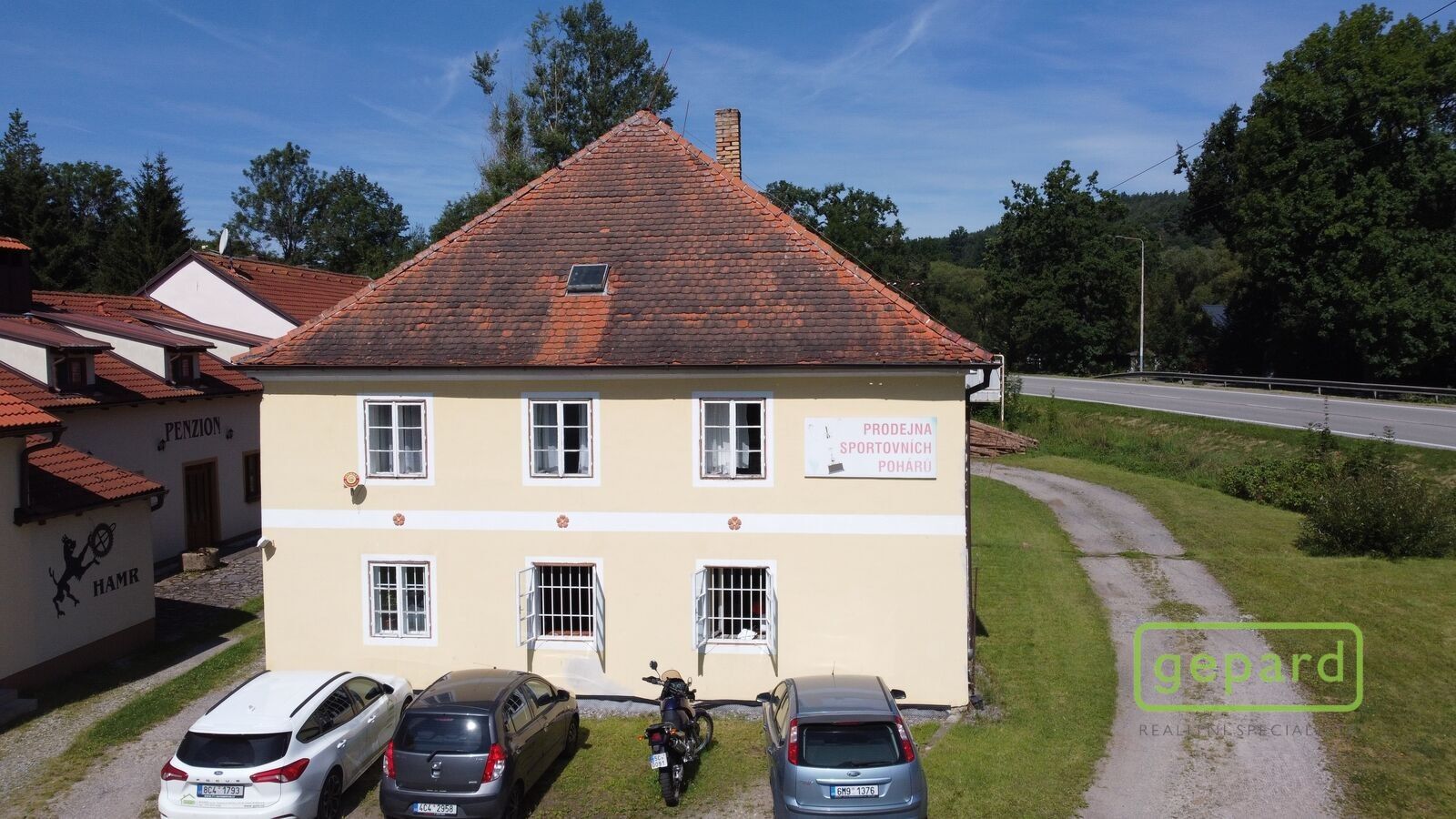 Prodej obchodní prostory - Chvalšinská, Český Krumlov, 460 m²