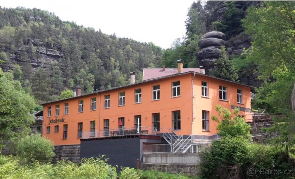 Rodinné domy, Děčín, 407 11