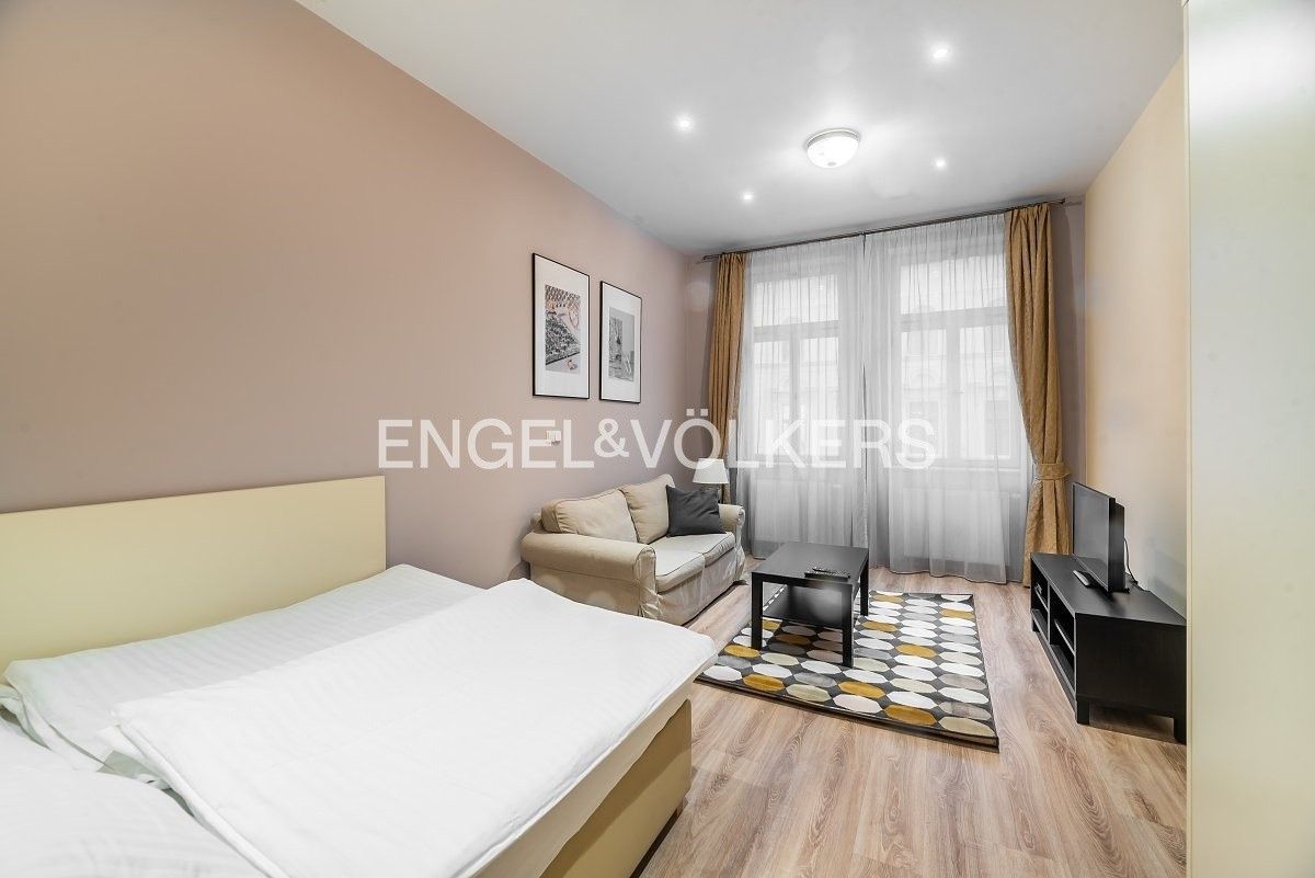 1+kk, Máchova, Praha, 40 m²