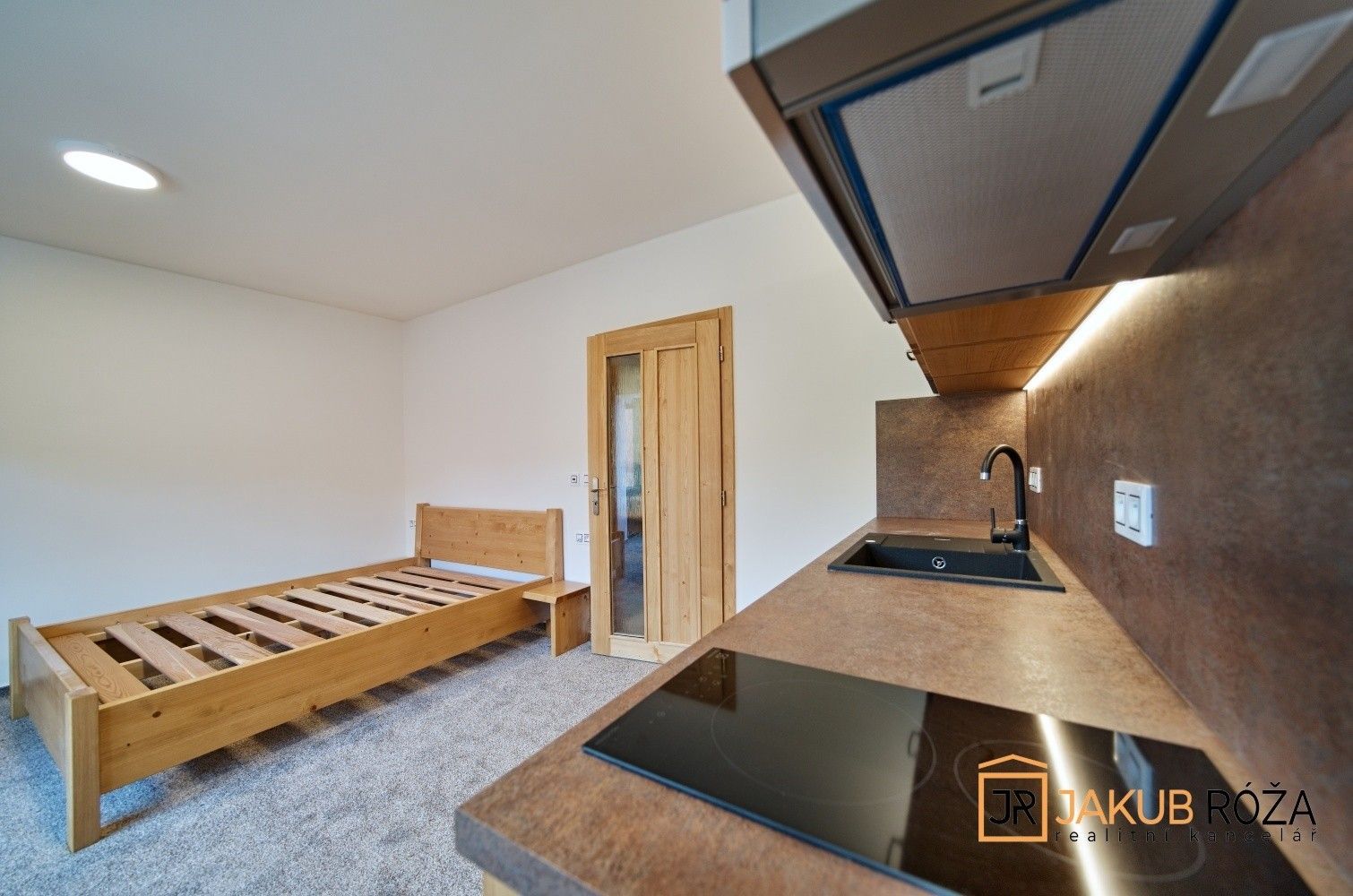 Prodej byt 1+kk - Černý Důl, 28 m²