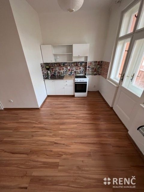 2+kk, Kounicova, Brno, 49 m²