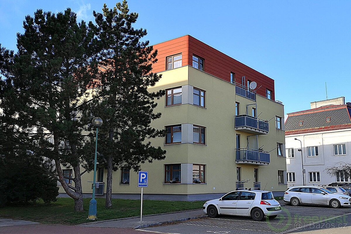 2+kk, Smiřice, 503 03, 65 m²