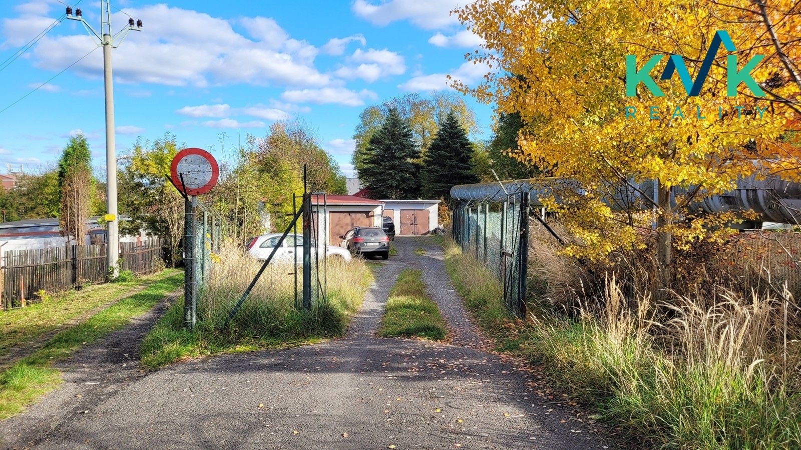 Garáže, Karlovy Vary, 120 m²
